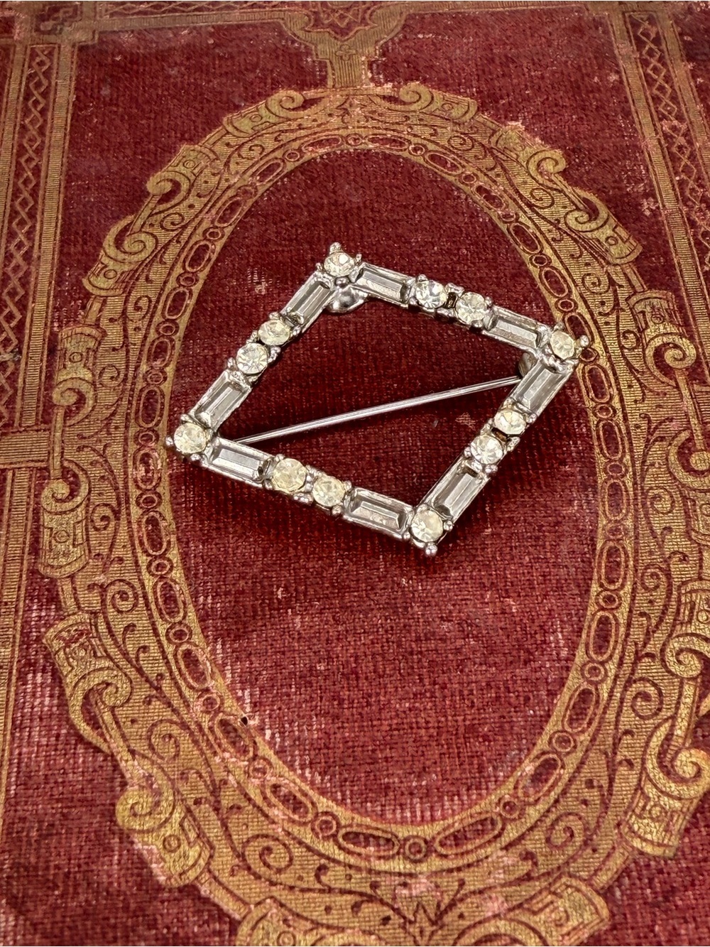 Vintage Art Deco Rhinestone Diamond Brooch Pin Baguette Costume Jewelry 1950s